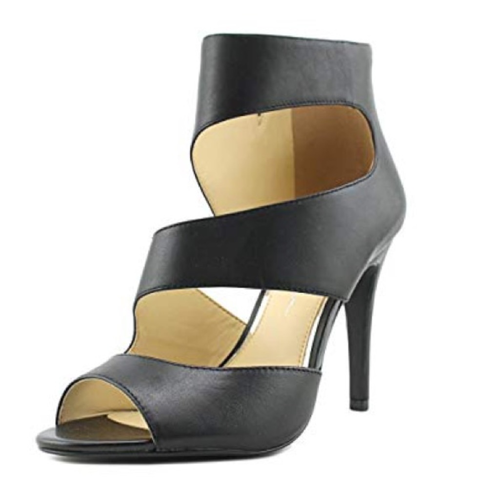 Jessica Simpson Black ELEYA heels
